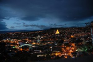 Panorama Tiflis bei Nacht